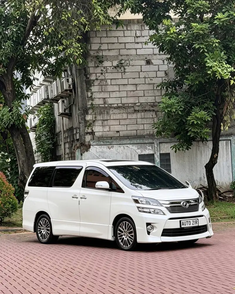 Toyota Vellfire ZG Putih 2013 Tdp Murmer Ori Menarik Bu Antik Baru Ok