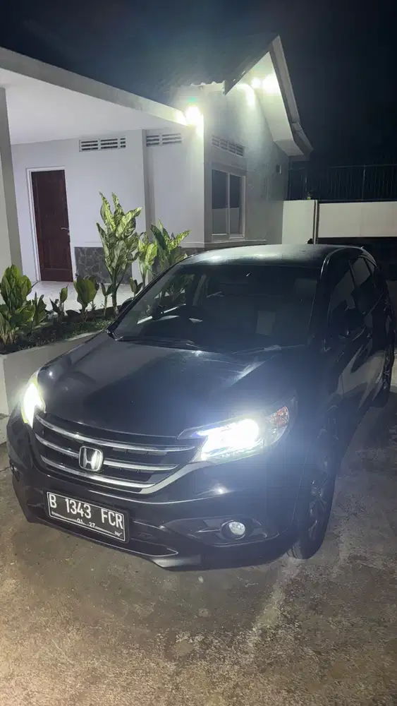 CRV 2013 2400cc, black colour, 1900000km
