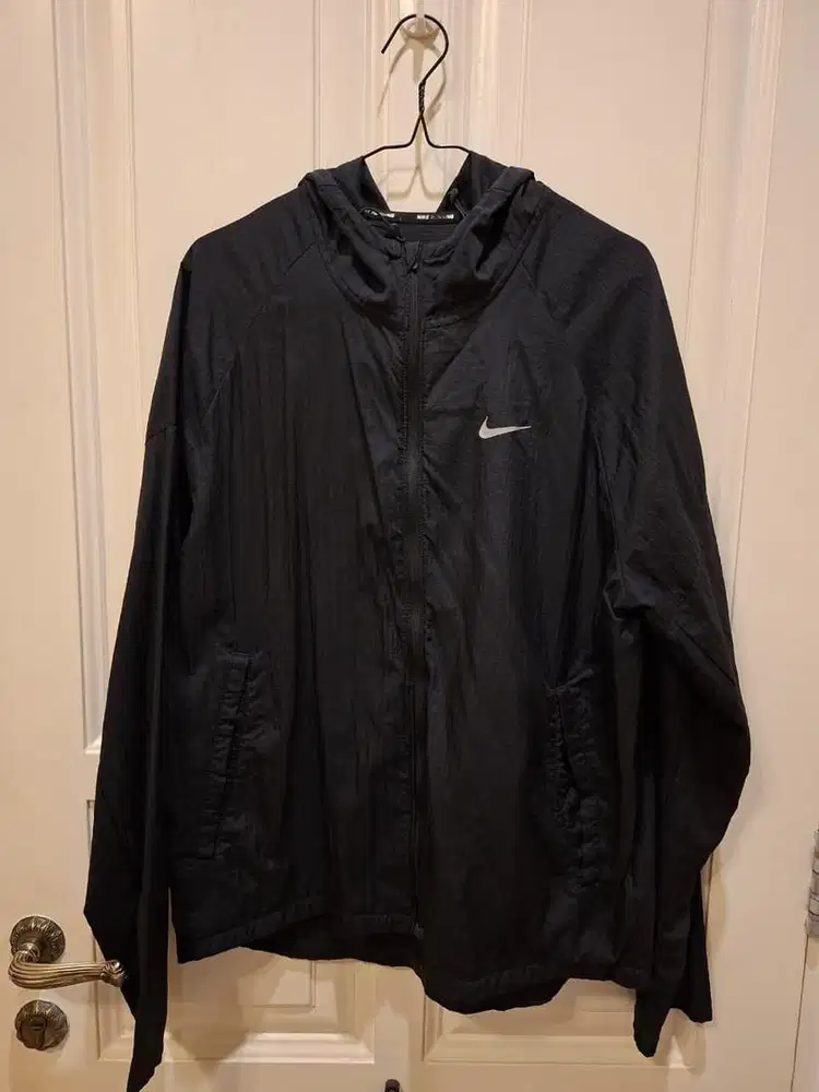 nike running windbreaker jacket original