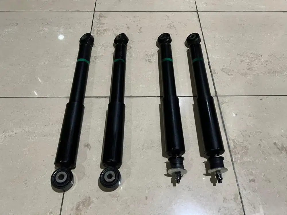 Shockbreaker ori suzuki jimny JB74 (depan dan belakang)