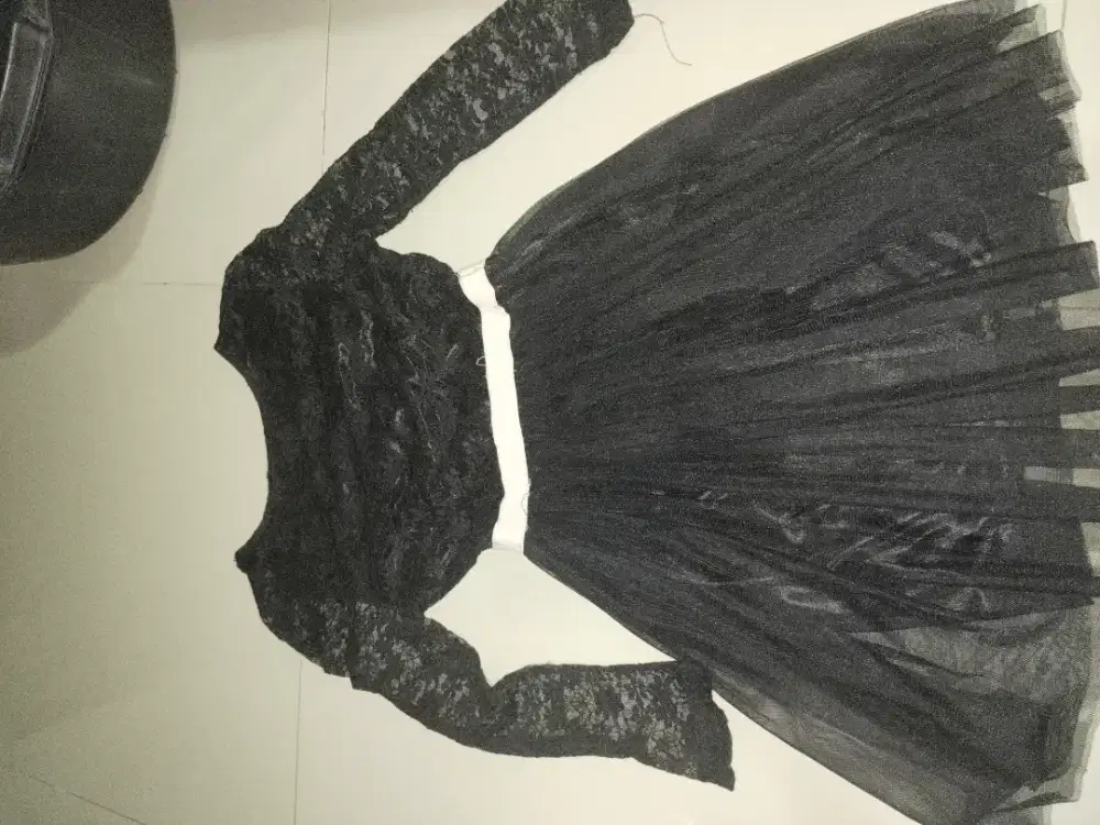 Preloved dress kebaya hitam