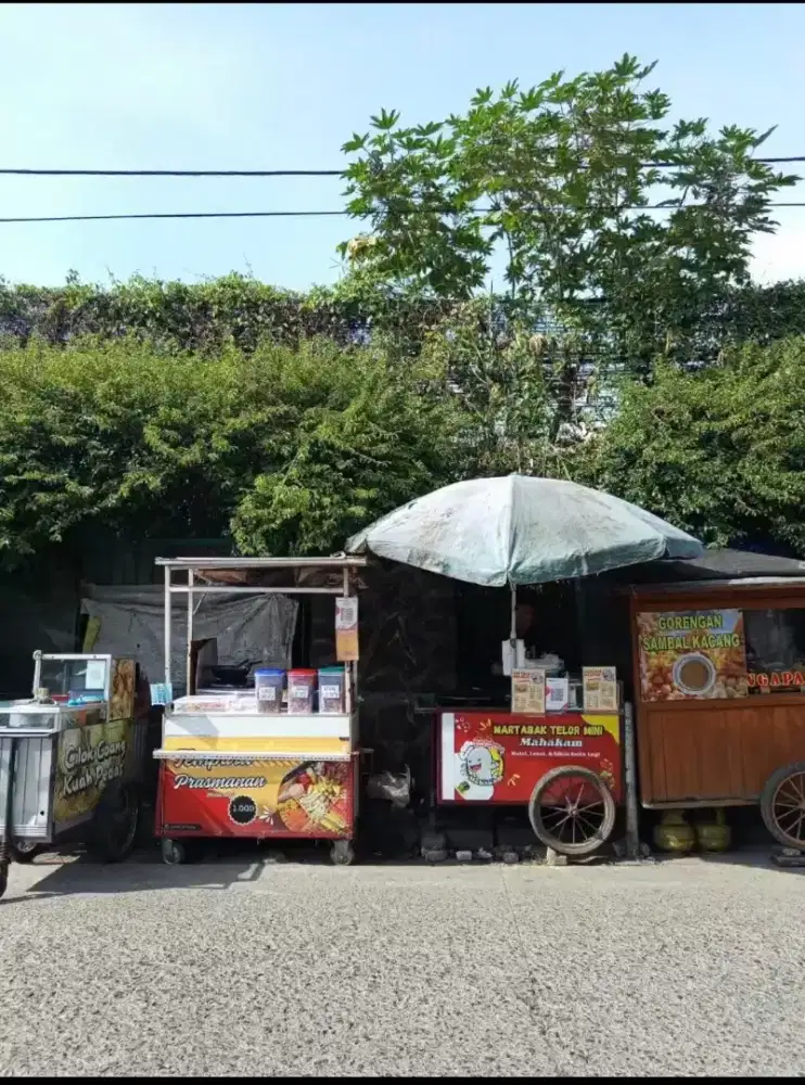 Jaga Stand martabak mini