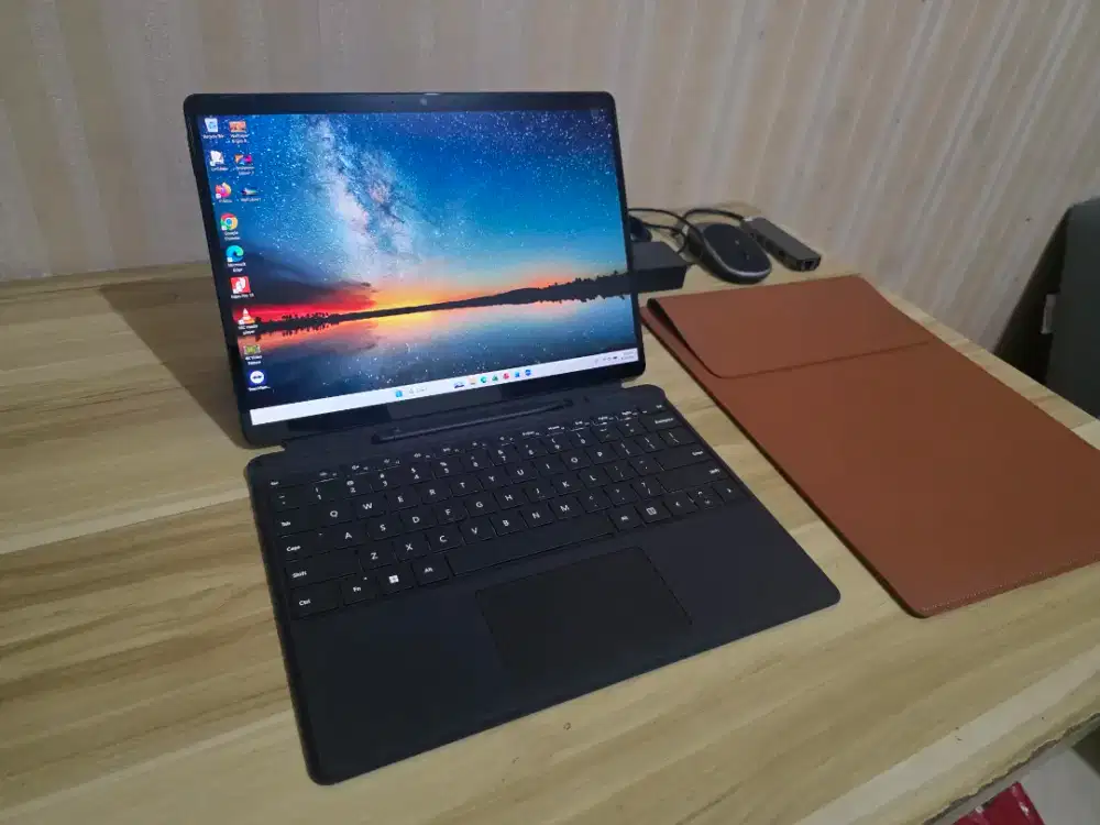 Laptop Surface Pro 8 i7 Ram 16gb ssd 1 TB Touch Full Bonus mrp spectre
