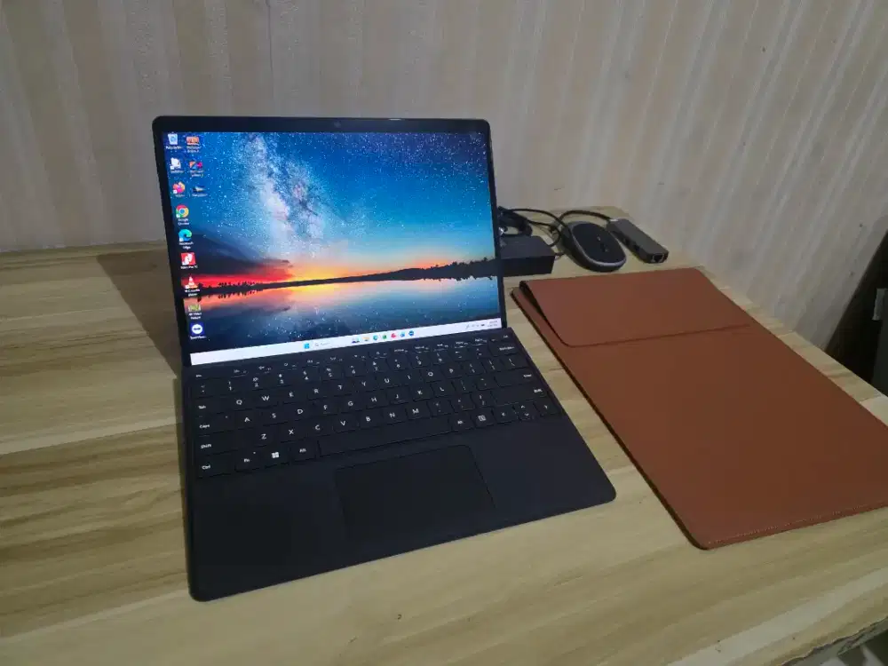 Laptop Surface Pro 8 i7 Ram 16gb ssd 1 TB Touch Full Bonus mrp spectre