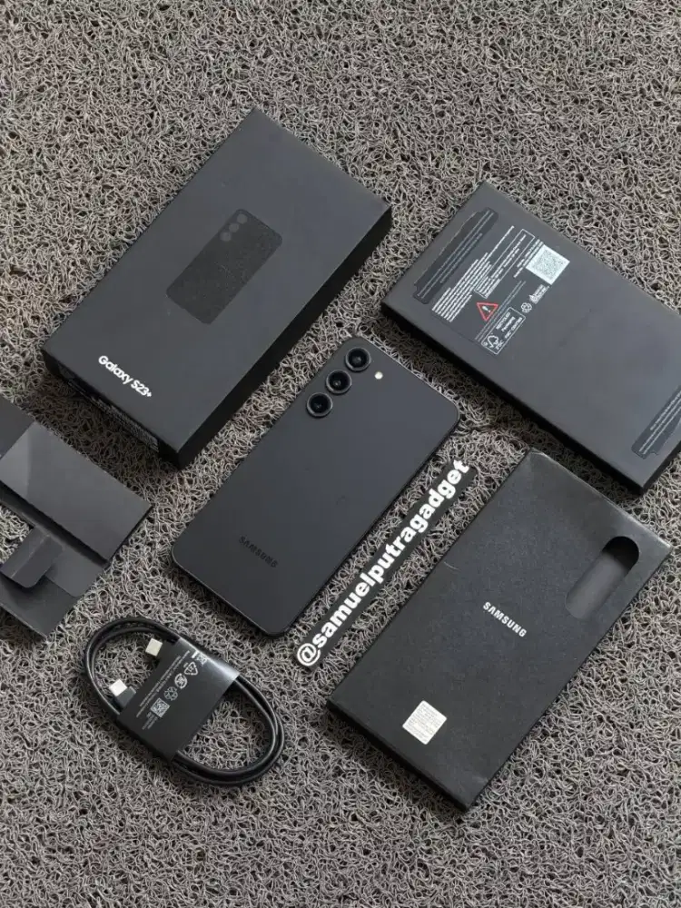 Samsung Galaxy S23+ Black 256gb Fullset Resmi