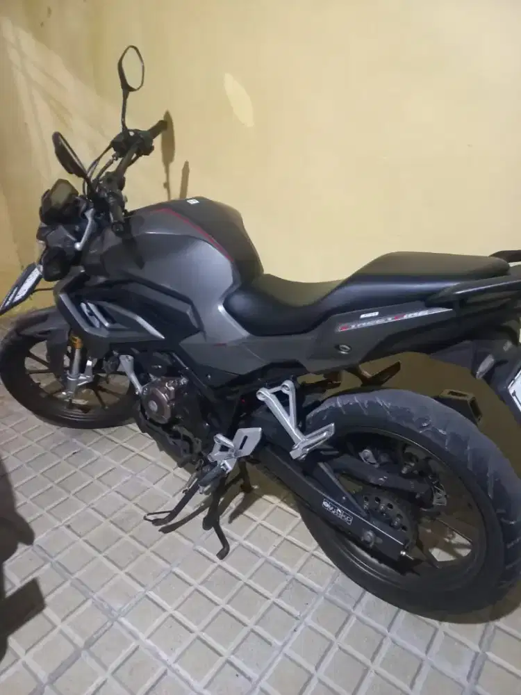 JUAL MOTOR CB 150R