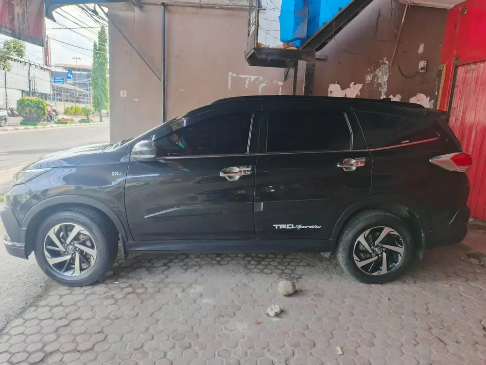 Toyota Rush 2019 Bensin