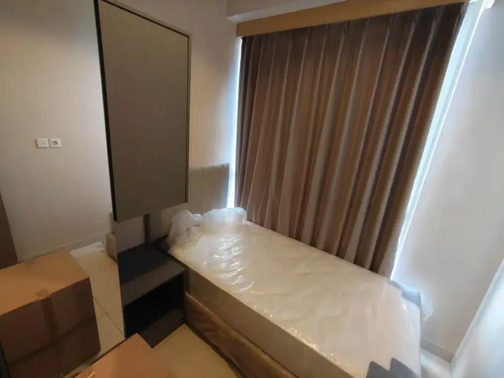 Disewakan Taman Anggrek Residence Condominium 3 Kamar Tidur Furnish Lengkap Kondisi BARU Belum Pernah Digunakan Sama Sekali