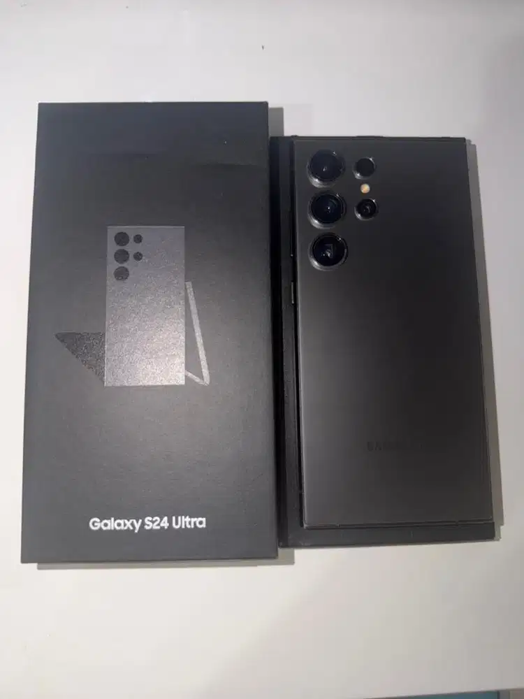 samsung s24 ultra 1TB second