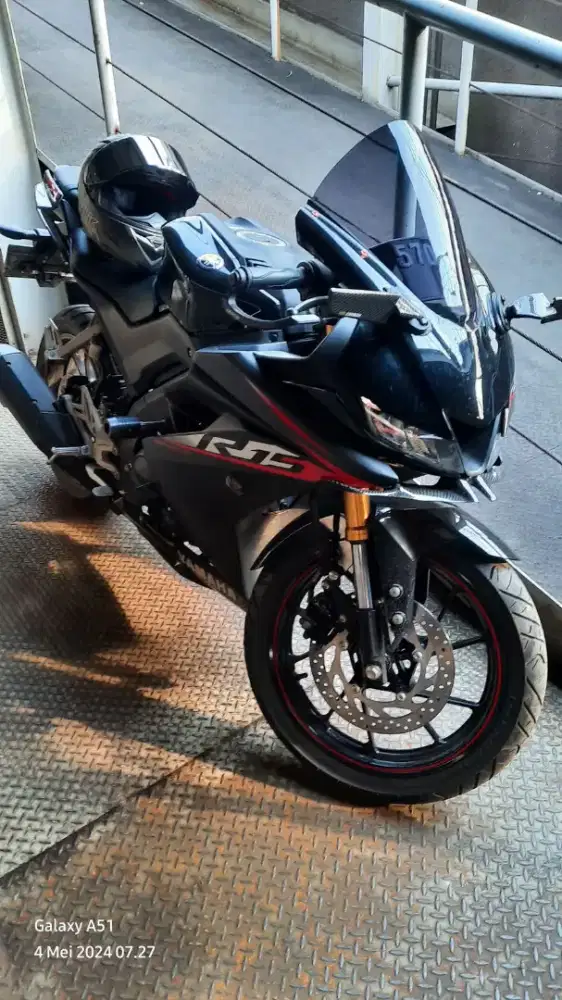 R15 Tahun 2021  motor Pemakean pribadi