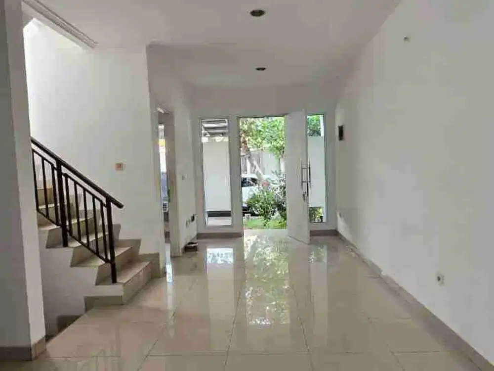 DISEWAKAN RUMAH AUSTRALIA GREEN LAKE CITY 6x15 SIAP HUNI
