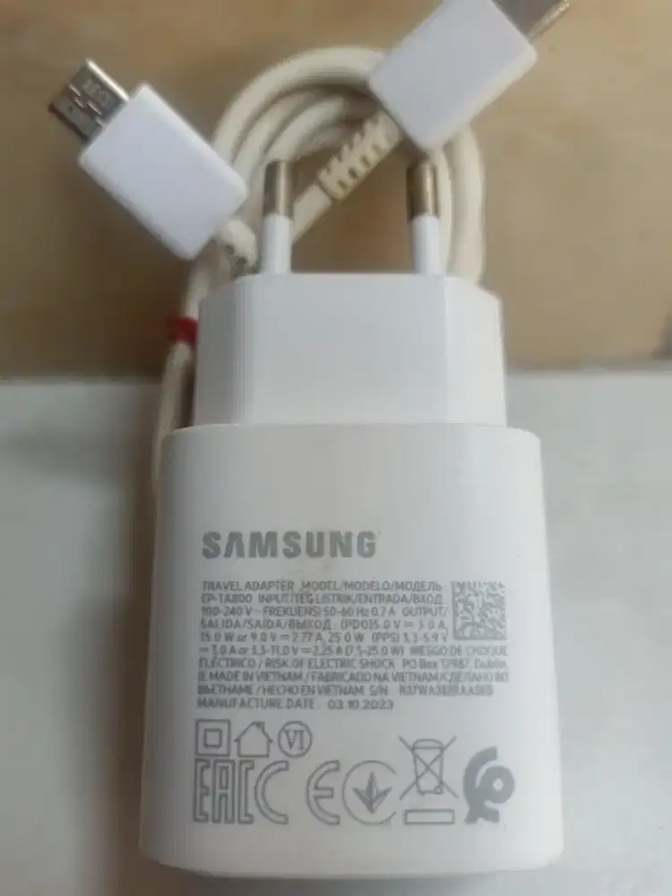 CHARGER BEKAS ASLI BAWAAN SAMSUNG S20, NOTE 20, A70 TIPE C TO C