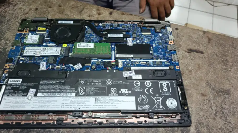 Service laptop, komputer, printer dan jaringan internet