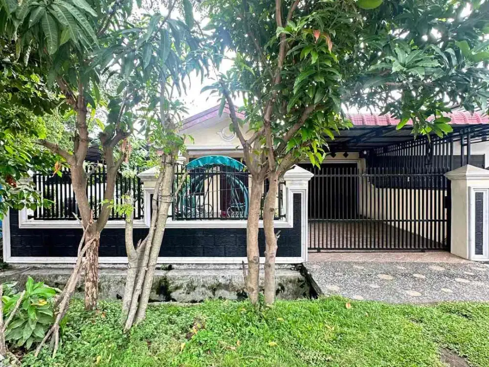 DIJUAL RUMAH LUAS DEKAT KAMPUS UNIMED