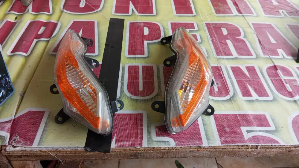Lampu blade kiri kanan