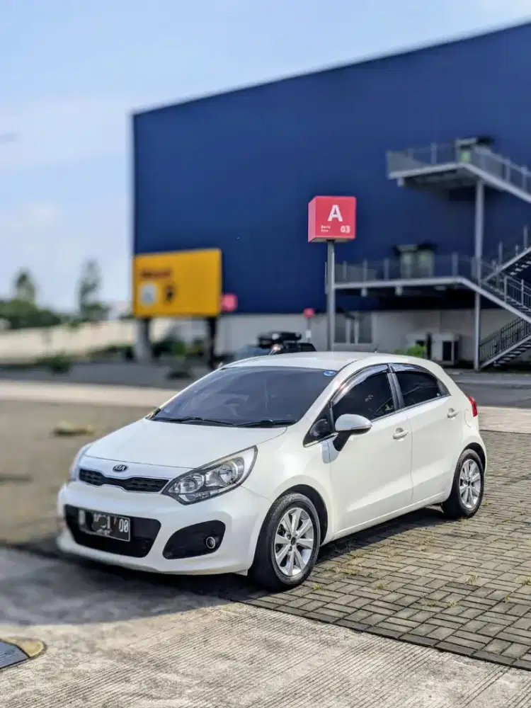 Kia Rio km 90rb pemakai langsung
