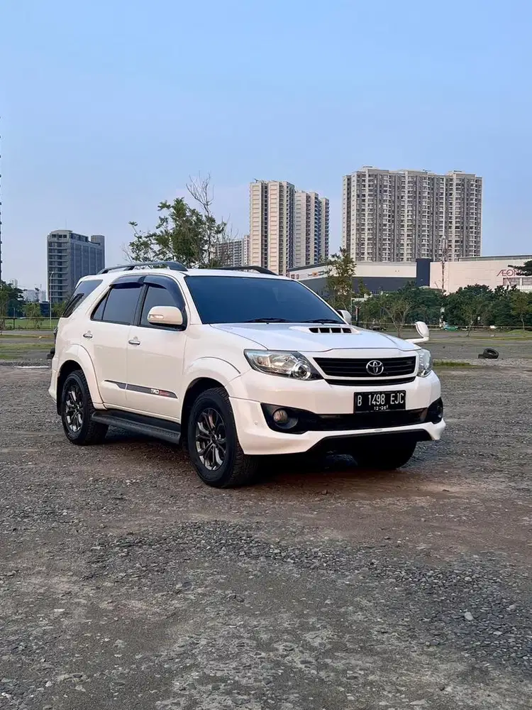 Fortuner VNT TRD 2015 (Direct Owner)