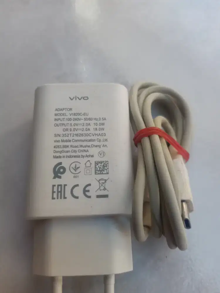 CHARGER BEKAS ASLI BAWAAN VIVO V19, V17 TIPE C