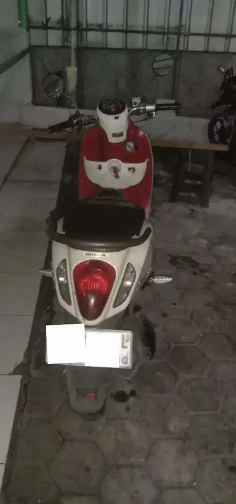 Honda scoopy bekas tahu 2014