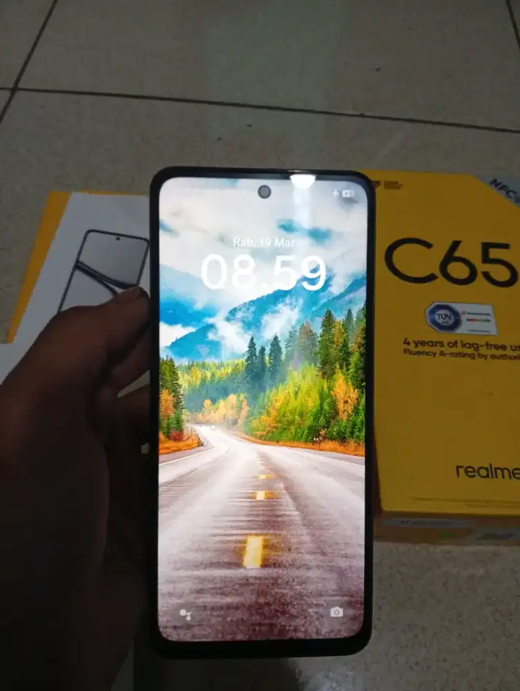 Realme c65. Ram 8+8/128