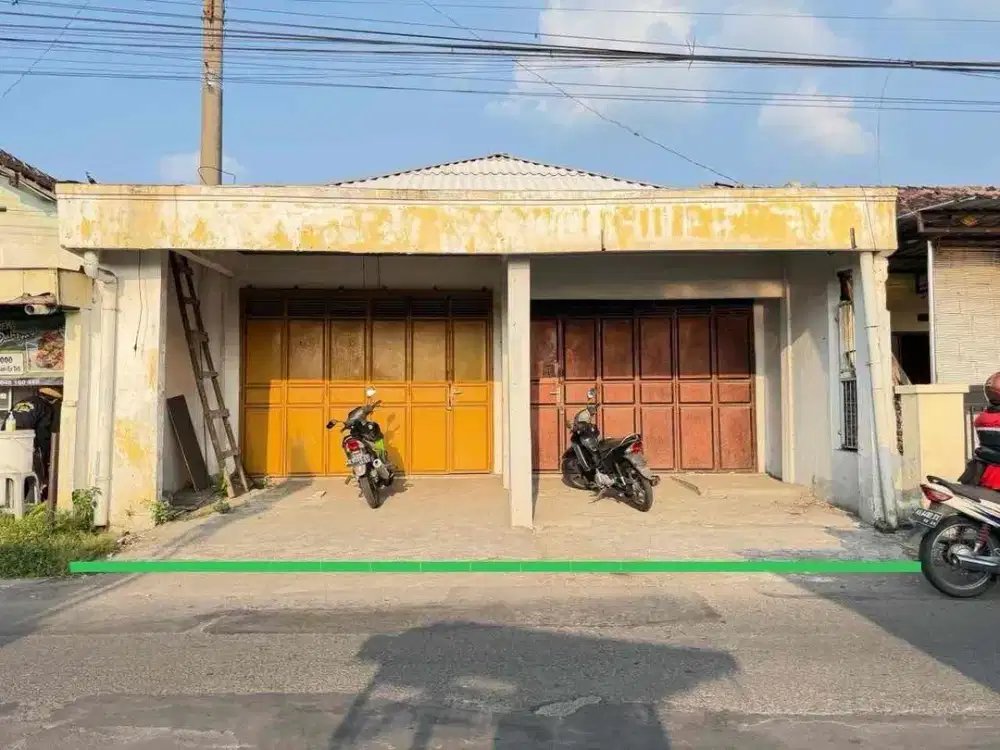 Ruang Usaha 2 Plong Tepi Jalan Ramai