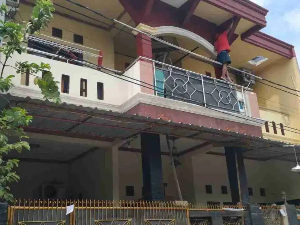 Rumah Hook 2 Lantai Strategis di Bekasi Utara