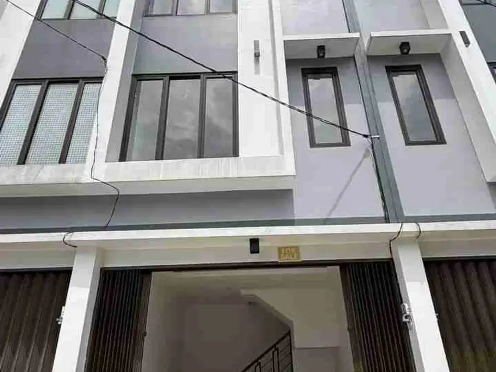 RUKO 3 LANTAI NEMPEL PASAR CISALAK DEPOK