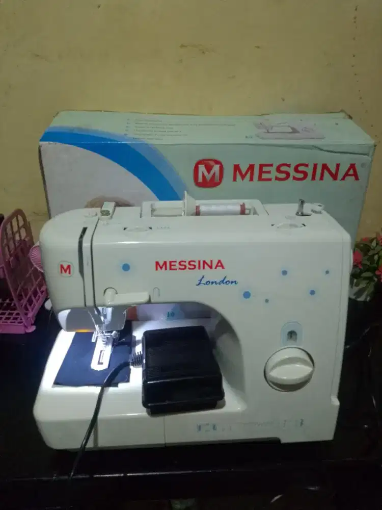 Mesin lubang kancing fulldus