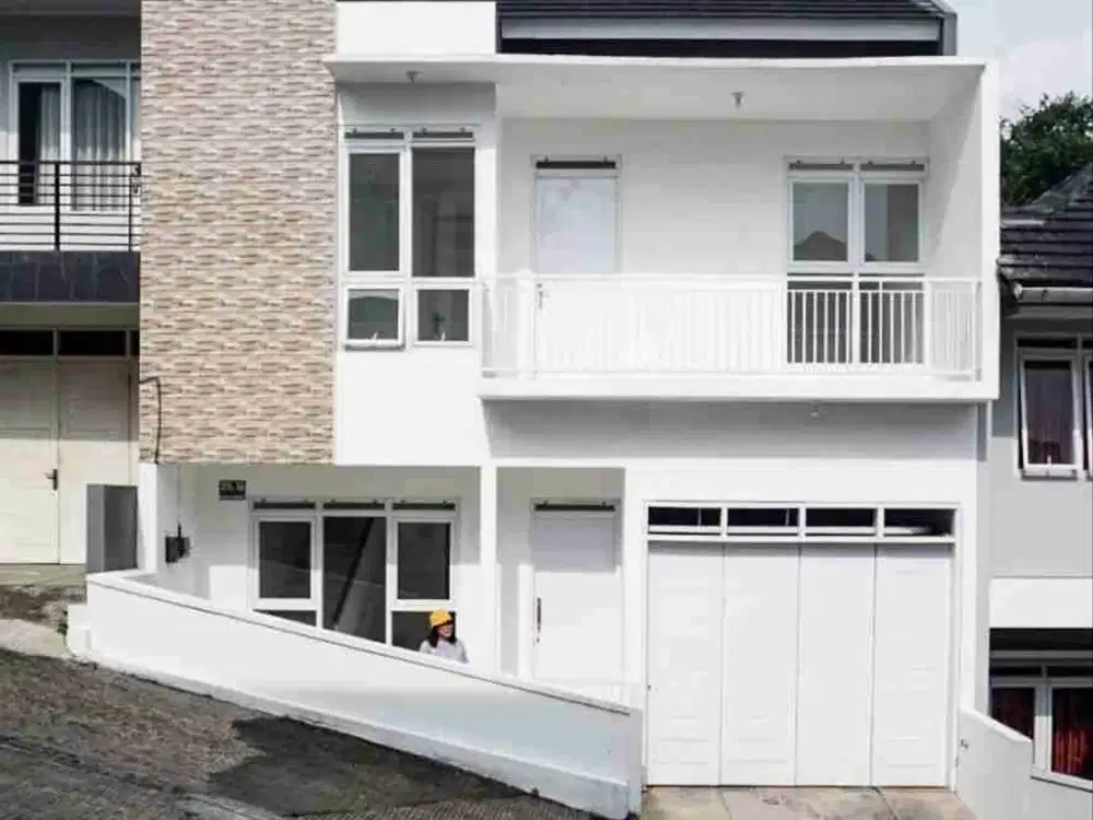 Rumah bagus 2 lantai sejuk di Bandung, Dago Atas - Awiligar. Sebelum Dago Pakar.