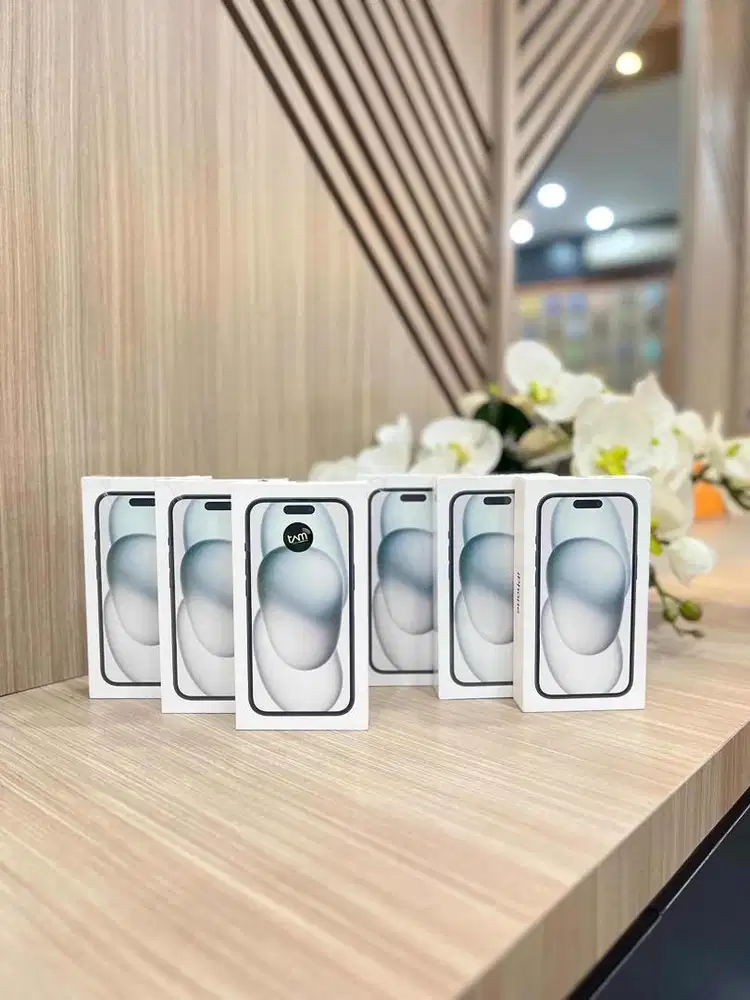 Iphone 15 black 128gb brand new