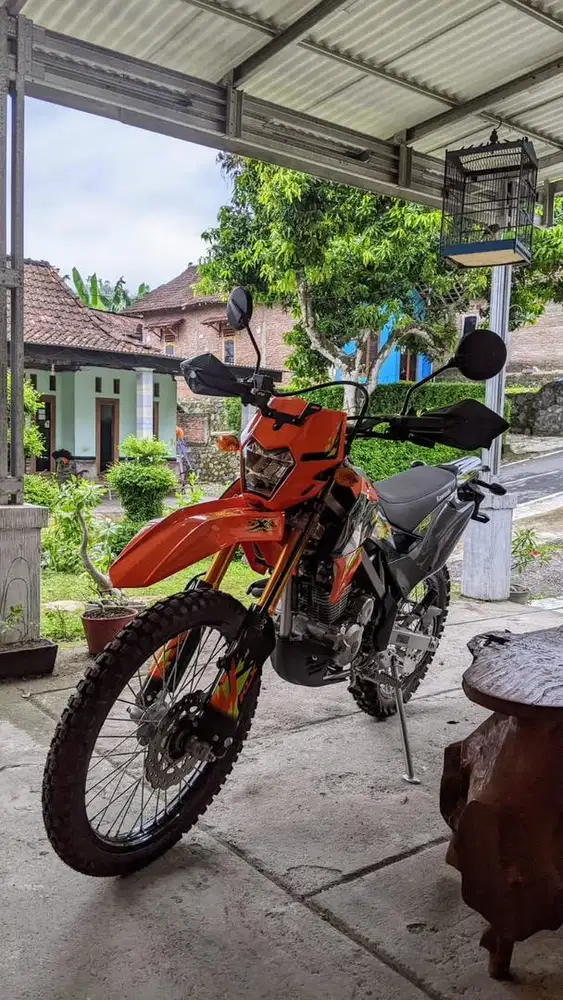 KLX BF EXTREME 2024  KOMPLIT PAJAK TERTIB  PLAT AD BOYOLALI