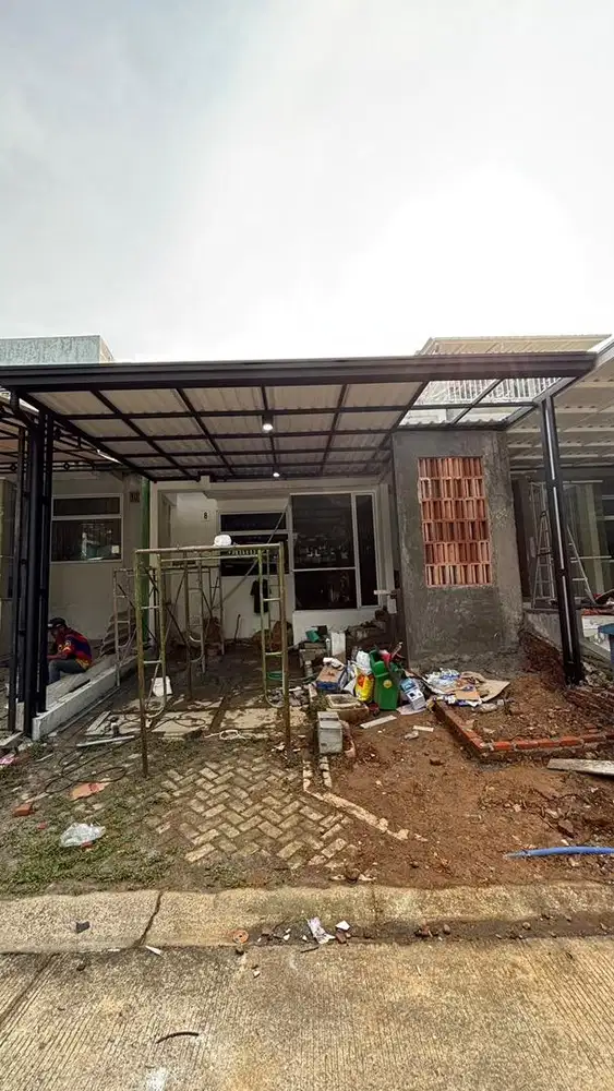 Pemasangan kanopi minimalis