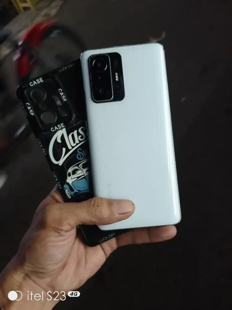 Xiaomi 11T Pro 5G Ram 12+12/256 Hp+Cas Minus Sidik Jari Off