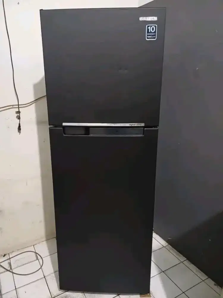 Kulkas 2 pintu samsung inverter