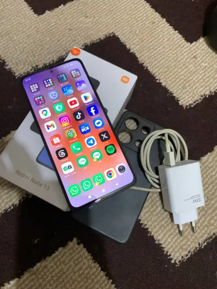 redmi note 13 ram 8/256 jaringan 4G fullset