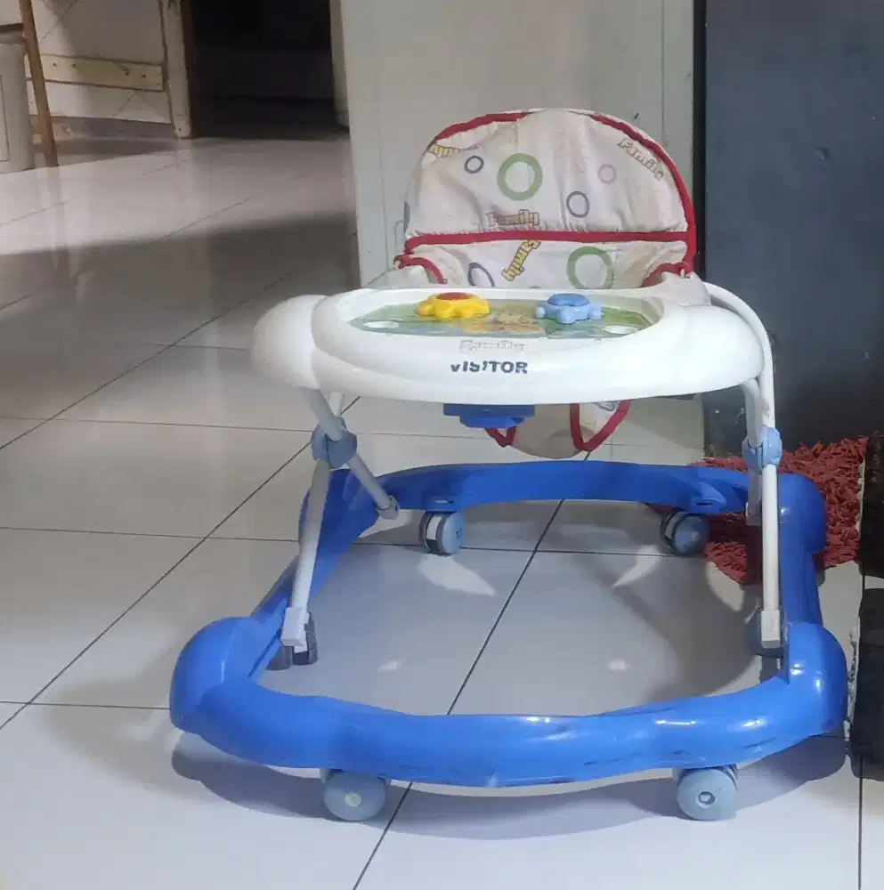 Baby walker merk Family kondisi normal