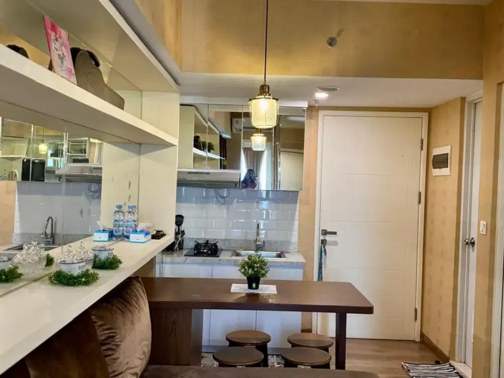 Davalia Apartemen Springlake Summarecon Bekasi 2BR Full Furnished view Mal Summarecon Bekadi dan Danau JUAL RUGI TERMURAH