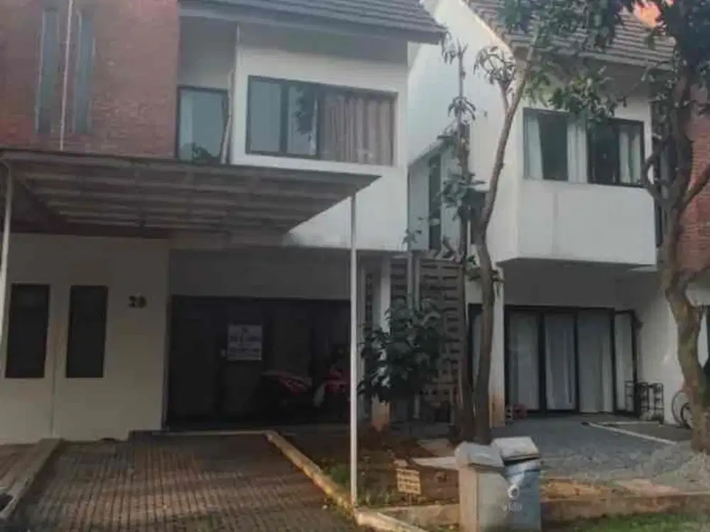 townhouse. asri.   jln lebar.    akses.  mudah.     hrg. bgs.    lokasi. bagusss