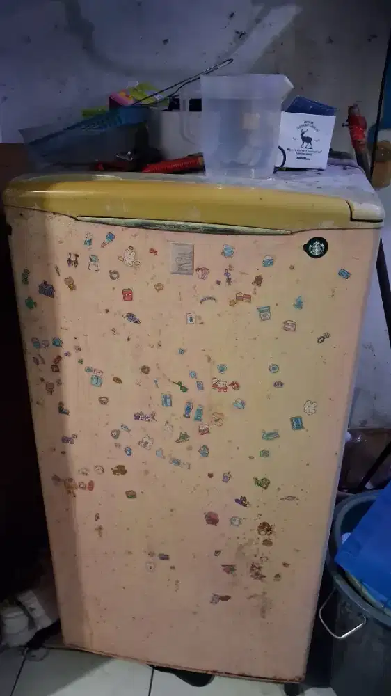 jual kulkas Sanyo bekas 1 pintu