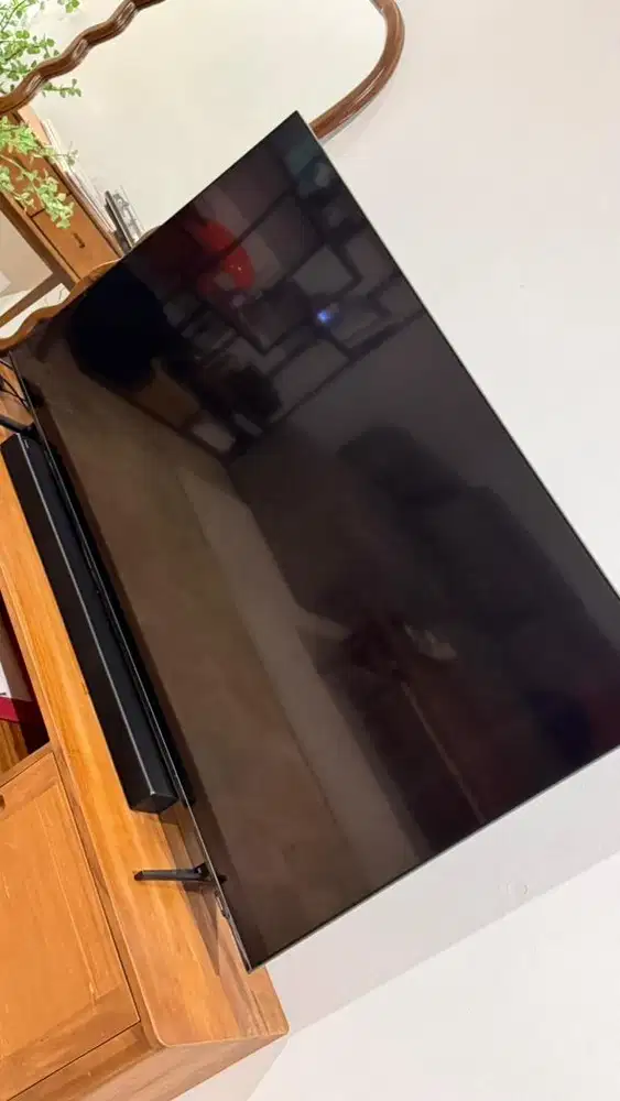 Samsung UA65BU8000 65” Crystal UHD 4K Smart TV