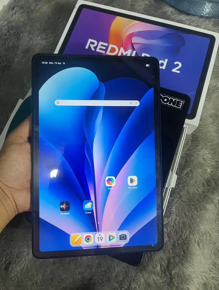 Redmi pad 2 4/128gb fullset, garansi aktif free pen dan case