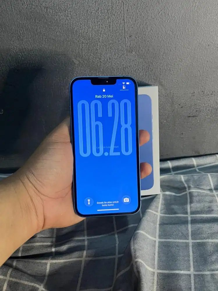 Iphone 13 128fullset garansi resmi ibox. Bh 85 orian