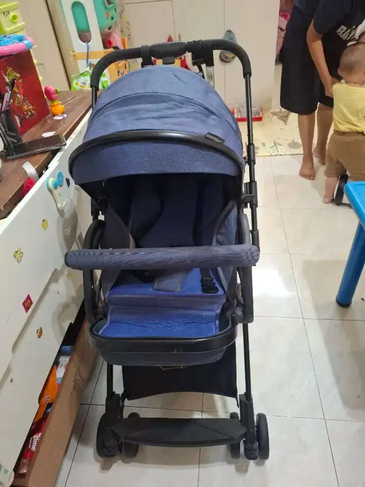 Stroler baby does