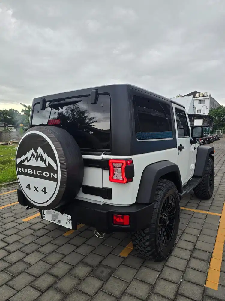JEEP WRANGLER RUBICON 3.6 TAHUN 2012 PENTASTAR LOW KM 55.RB SUPER