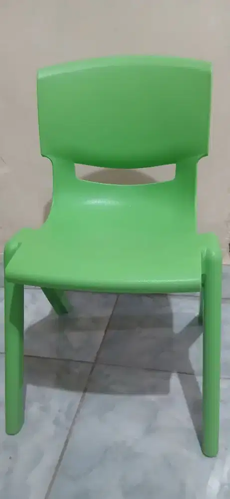 Kursi anak informa