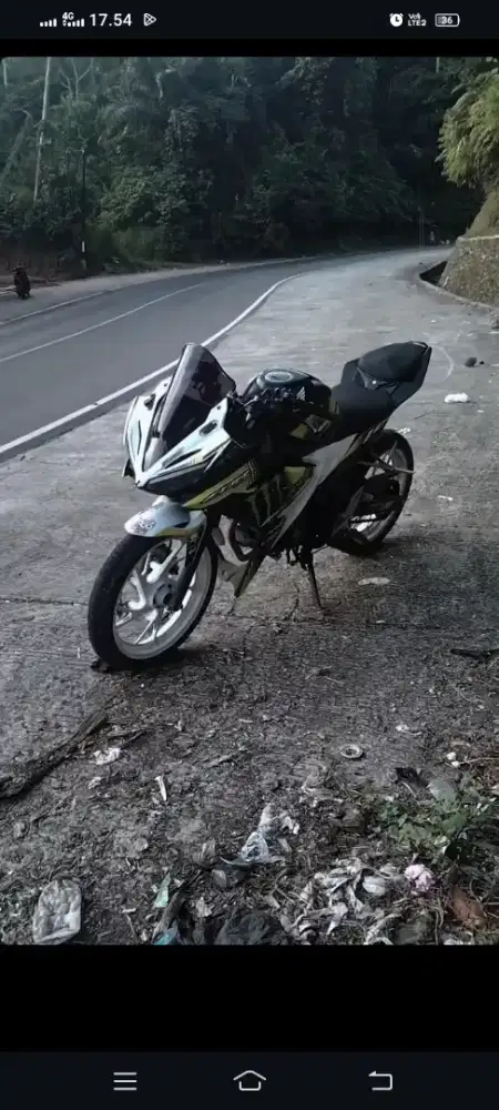 DI JUAL MOTOR CBR 150R