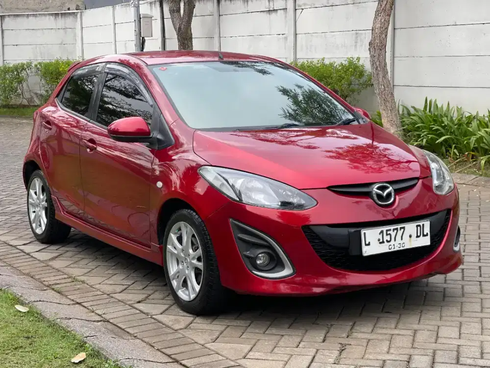 Mazda 2 R matic