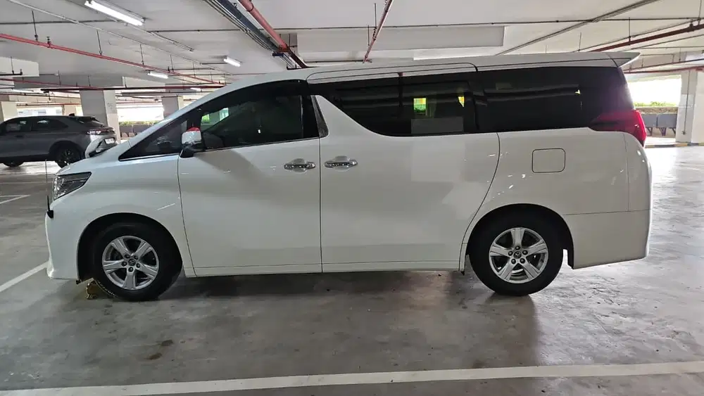 Toyota Alphard 2017 Bensin