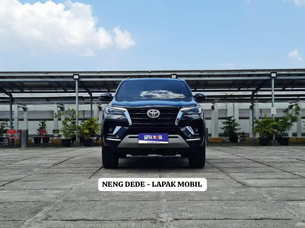 Toyota Fortuner 2.8 GR Sport AT 2022
