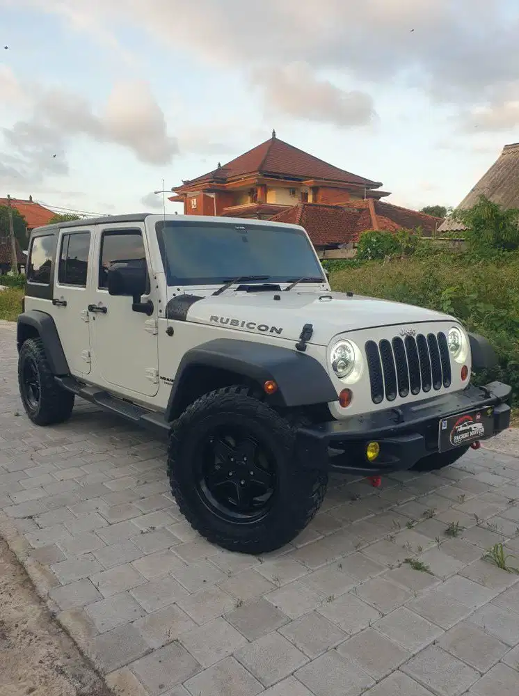 JEEP WRANGLER JK SPORT TAHUN 2011 LOW KM 61RB KONDISI SUPER